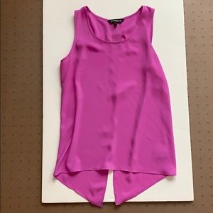 Express magenta split back top